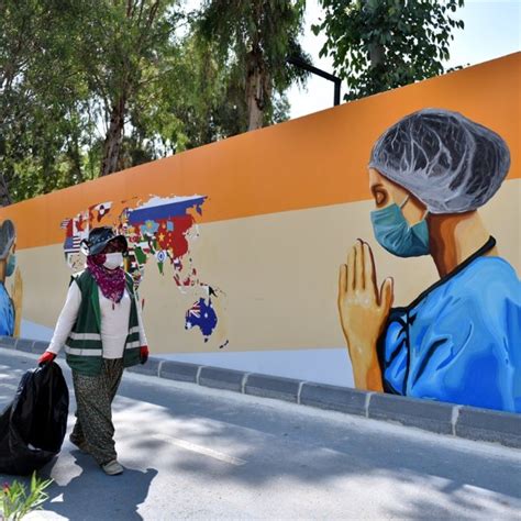 M­e­r­s­i­n­ ­d­u­v­a­r­l­a­r­ı­n­d­a­ ­s­a­ğ­l­ı­k­ ­ç­a­l­ı­ş­a­n­l­a­r­ı­n­ı­ ­y­a­n­s­ı­t­a­n­ ­g­r­a­f­i­t­i­